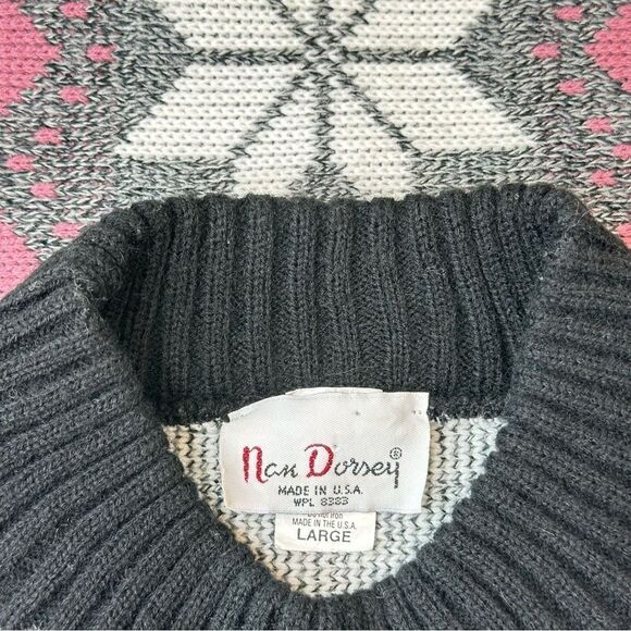 NAN DORSEY Vintage Snowflake Star Design Long Sweater Size Large - Picture 4 of 13